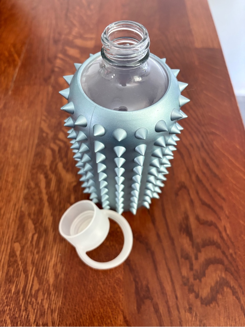 bkr - Metallic Blue Spiked Silicone Water Bottle